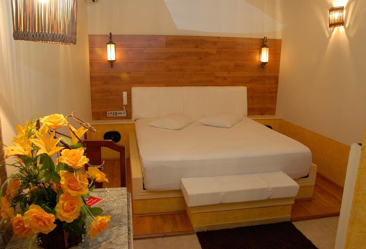 Castellu'S (Adults Only) Hotel ปิราสซูนุงกา ภายนอก รูปภาพ